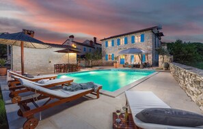 Pool - Luxurious home in Hrboki (Hrboki)