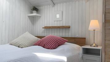 3 chambres, fer et planche Ă repasser, Wi-Fi, draps fournis