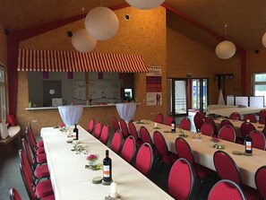 Tägliches nach Wunsch zubereitetes Frühstück gegen Gebühr