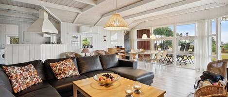 Smart-TV, peis og DVD-spiller