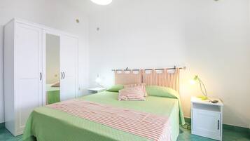 2 chambres, Wi-Fi gratuit, draps fournis