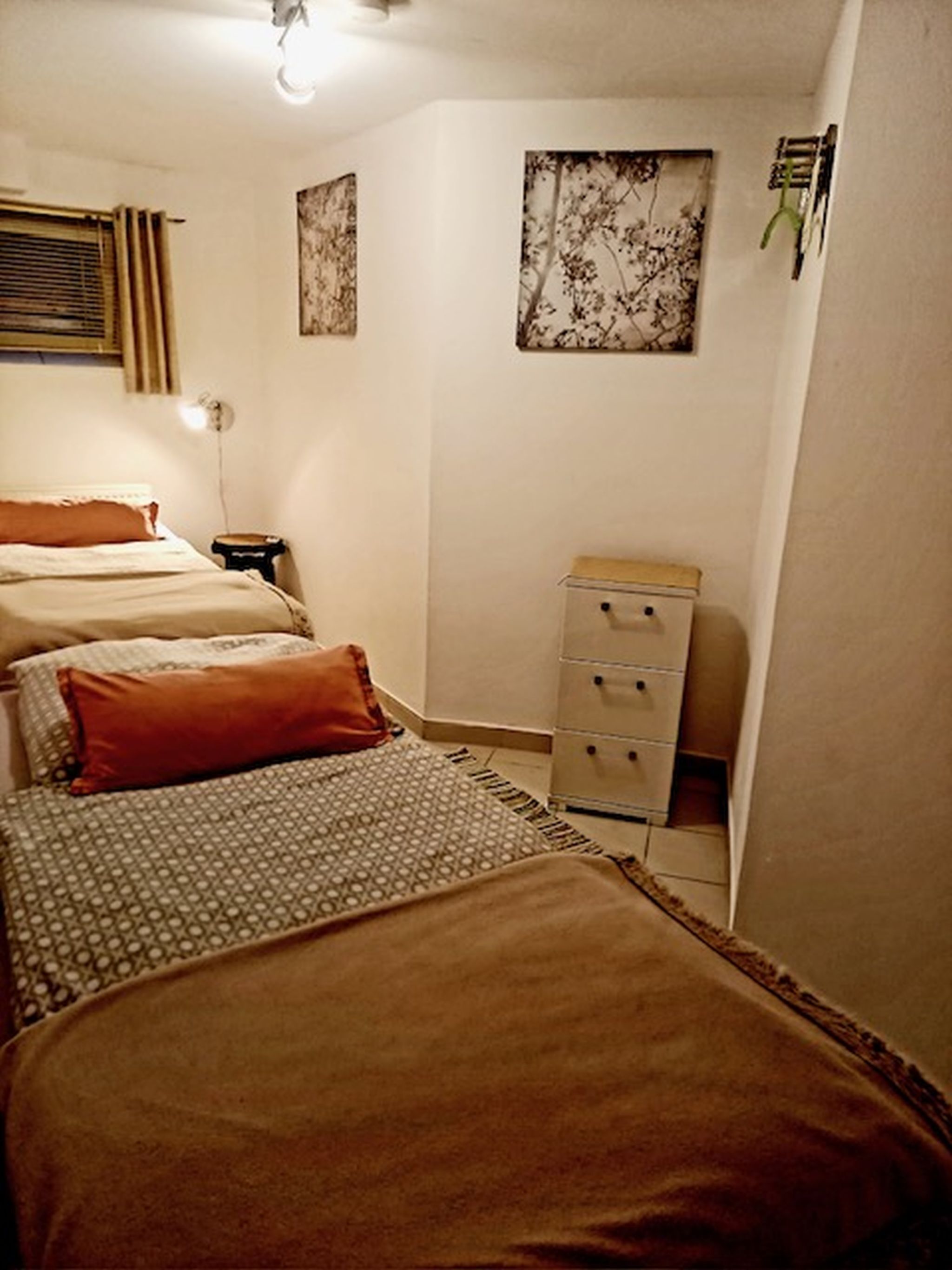 2 bedrooms, travel crib, WiFi, bed sheets