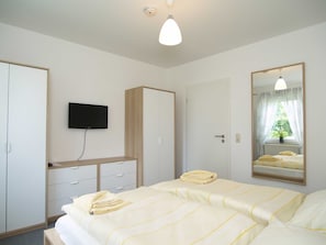 2 bedrooms, WiFi, bed sheets - Reriker Straße 06b Whg. RER6b-2 .. - Reriker Str. 6b Whg. RER6b-02 (Kühlungsborn)
