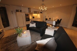 Immagine non classificata, 2 di 21, pulsante