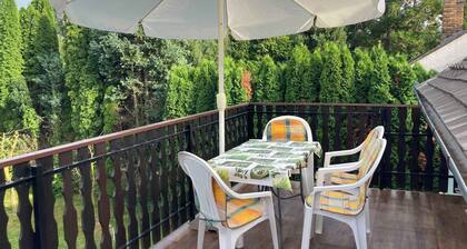 Holiday apartment only 60 metres to the beach