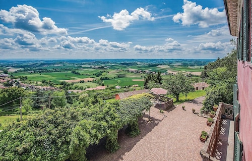 Nice home in Alfiano Natta -AL-