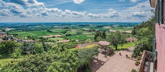 Nice home in Alfiano Natta -AL-