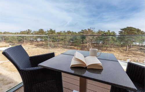 Amazing apartment in Binz with house sea view