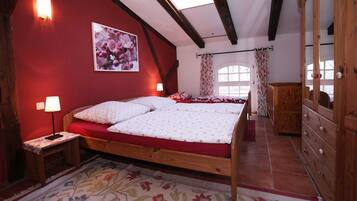 2 dormitorios, cuna de viaje, wifi y ropa de cama