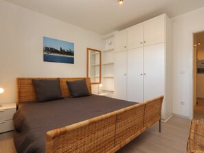 2 Schlafzimmer, Zimmersafe, Reisekinderbett, WLAN