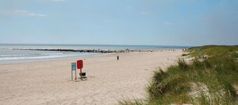 Lovely home in Blåvand with kitchen