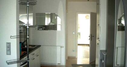 Ferienwohnung am Mirower See (ohne Balkon) rechts Whg.3 - Ferienwohnungen am See