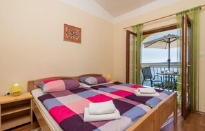 1 bedroom, free WiFi, bed sheets - Cozy apartment in Lukovo Sugarje (Lukovo Sugarje)