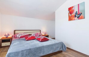 2 chambres, accès au Wi-Fi (inclus), literie fournie