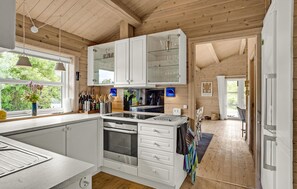 Kühlschrank, Herdplatte, Geschirrspüler