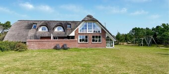 Preciosa casa en Blåvand con cocina