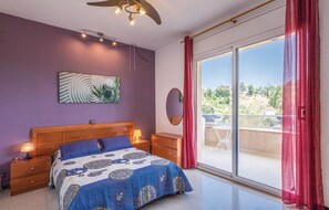 5 chambres, lit parapluie, Wi-Fi gratuit, draps fournis