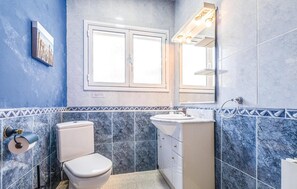 Een bad/douchecombinatie