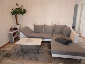 Unclassified image, 4 of 9, button