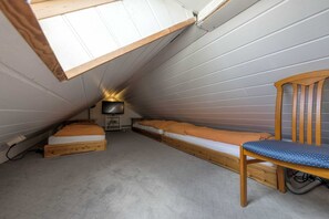 Uklassifisert bilde, 5 av 13, knapp