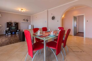Dining - Holiday apartment with air conditioning and WLAN (Crikvenica)