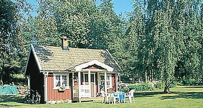 Awesome home in Blomstermåla with sauna