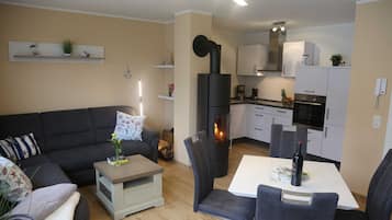 Fernseher, Kamin