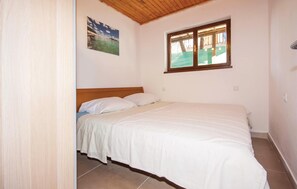 2 bedrooms, free WiFi, bed sheets - 2 bedroom stunning apartment in Jadrija (Jadrija)