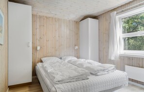 5 bedrooms, free WiFi