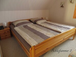 2 bedrooms, WiFi, bed sheets