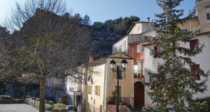 Belle maison avec 1 chambre Ă Cuebris
