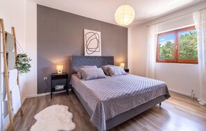 2 bedrooms, free WiFi, bed sheets