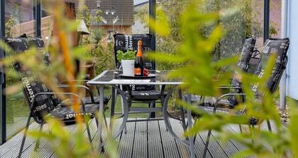 Vacation home Das blaue Haus am Peenestrom - Holiday home Das blaue Haus-2 SZ bis