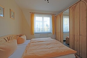 2 bedrooms, bed sheets - Villa Seestern - beach - apartment 2 (Heringsdorf)