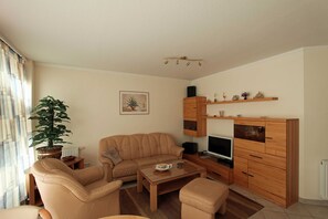 TV - Villa Seestern - beach - apartment 2 (Heringsdorf)