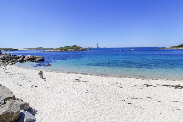 Beach nearby, fishing
