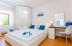 4 slaapkamers, een kluis op de kamer, reisbedje, gratis wifi