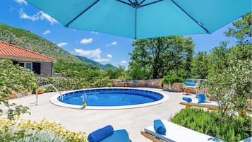 Piscina externa