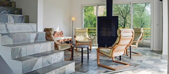 Maison confortable Ă San Giuliano avec.