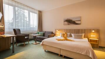 1 Schlafzimmer, Schreibtisch, WLAN, Bettwäsche