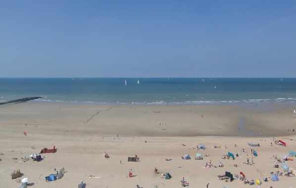 Tæt på stranden