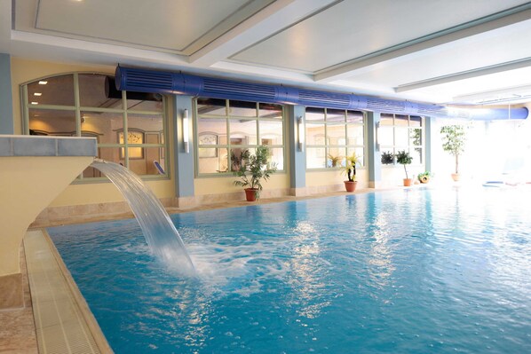 Piscine couverte