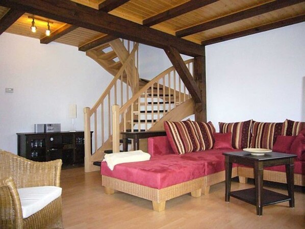 Fernseher, Kamin