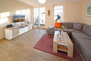 Luokittelematon kuva, 4 kautta 44, painike