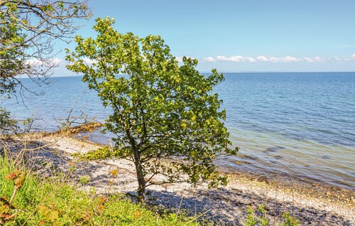 Nice home in Augustenborg with WiFi