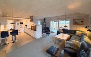 TV, table football, ping pong
