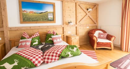Apartment Attersee - Apartment on the farm Margarethengut am Attersee