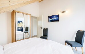 3 Schlafzimmer, Reisekinderbett, kostenloses WLAN