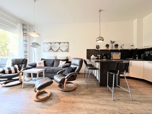 Immagine non classificata, 3 di 13, pulsante