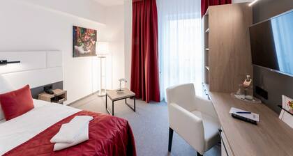 Single Room - Hotel Stadtfeld